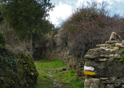 Muros de piedra seca, en Betorz.