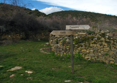 Fuente, lavadero tradicional, en Betorz.